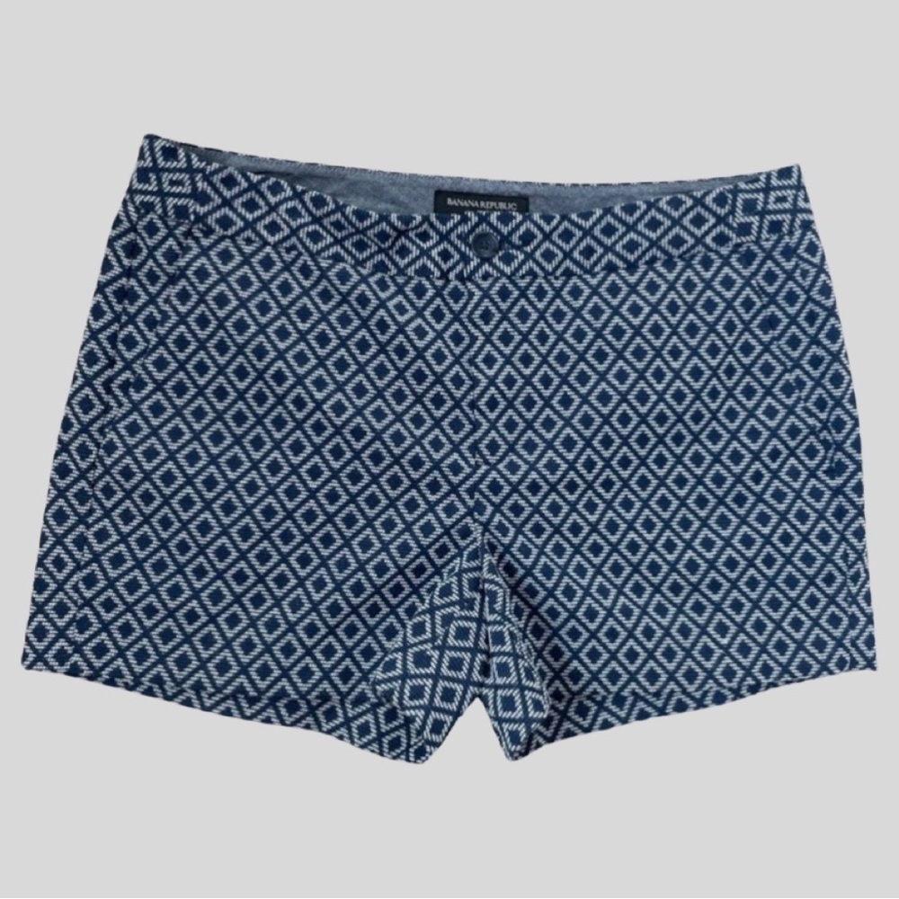 BANANA Republic The Hampton Fit Dress Shorts Navy Cream Print Women’s Size 4.